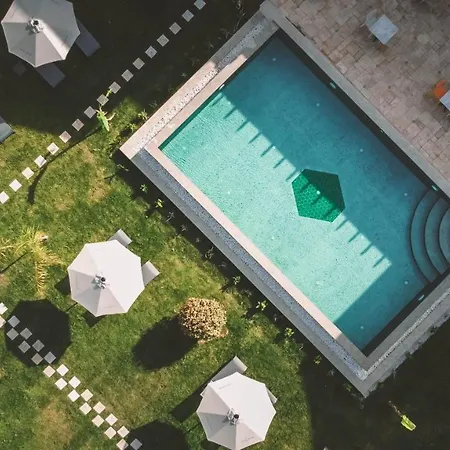 Hotel Turunc House *