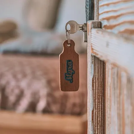 Hotel Turunc House *